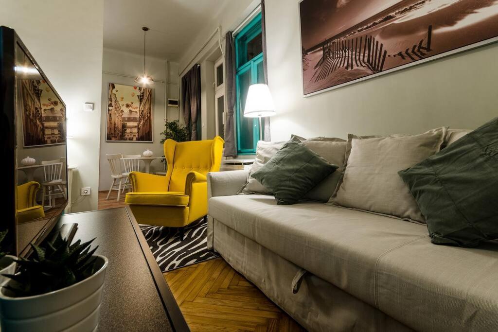 Cosy Apartment In Party District K30 Budapest Eksteriør bilde